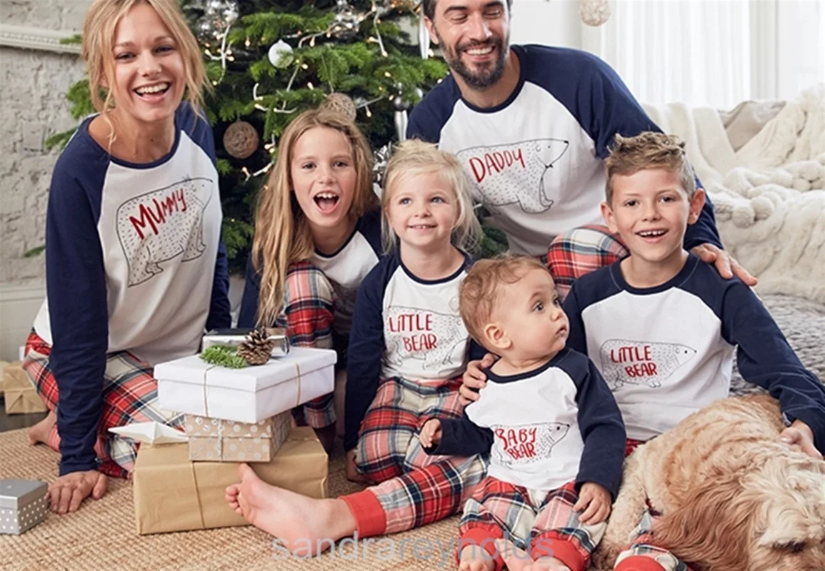 

2020 Christmas Family Pajamas Clothing Set Plaid Family Matching Clothes Xmas Adult Kids Pyjamas set Baby Romper Sleepwear