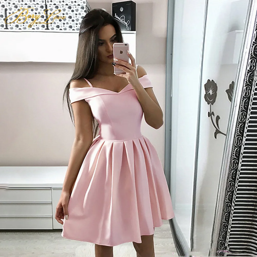 A-Line Elegant Pink Homecoming Dress Mini Knee Length Off-The-Shoulder Back Zipper Graduation Dress Formal Cute Party Gown