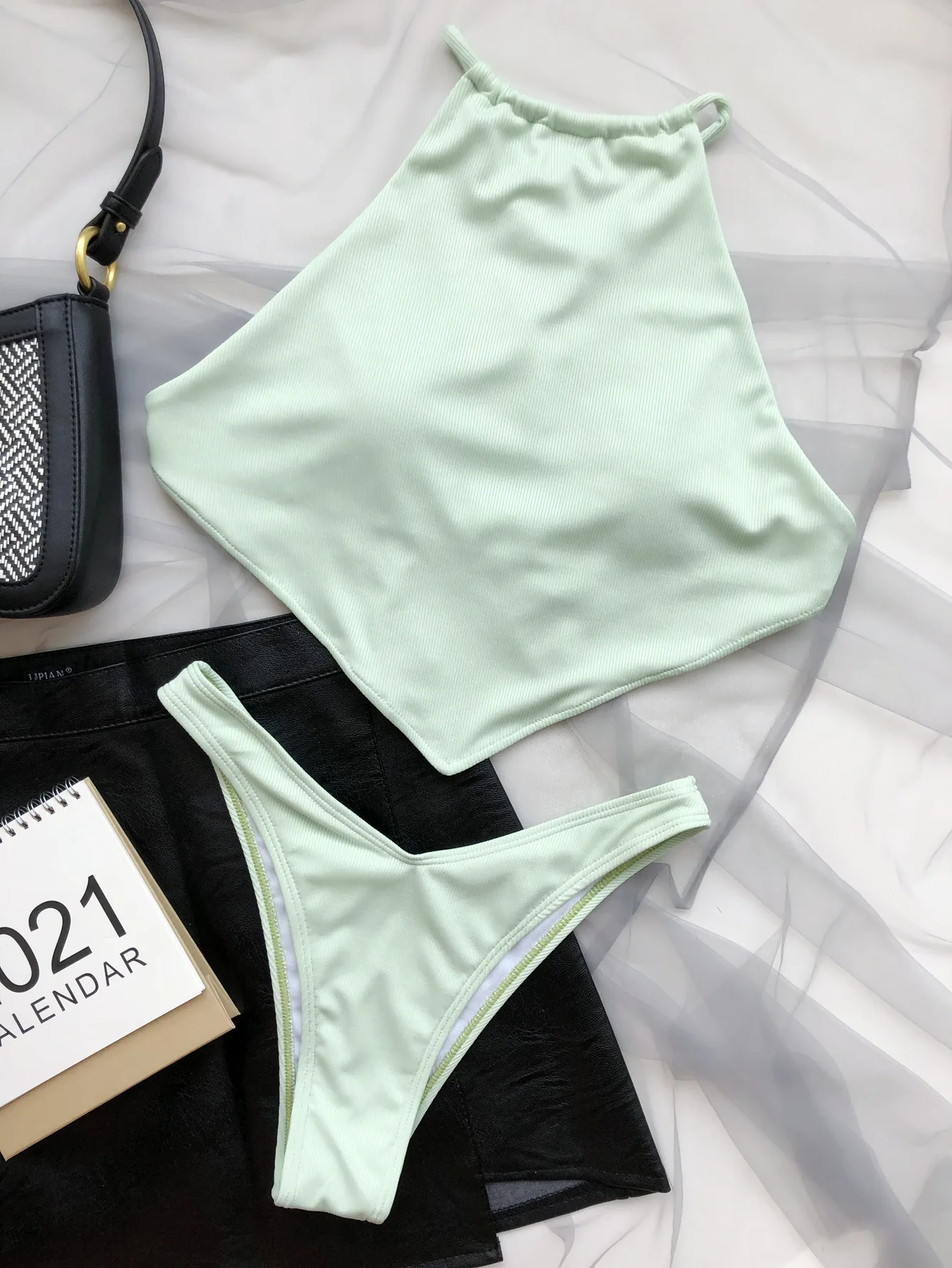 

Sexy Bellyband Bikini Set String Bandage Swimwear Bathing Suit Women Thong Bikinis 2021 Mujer High Neck Swimsuit Maillot De Bain