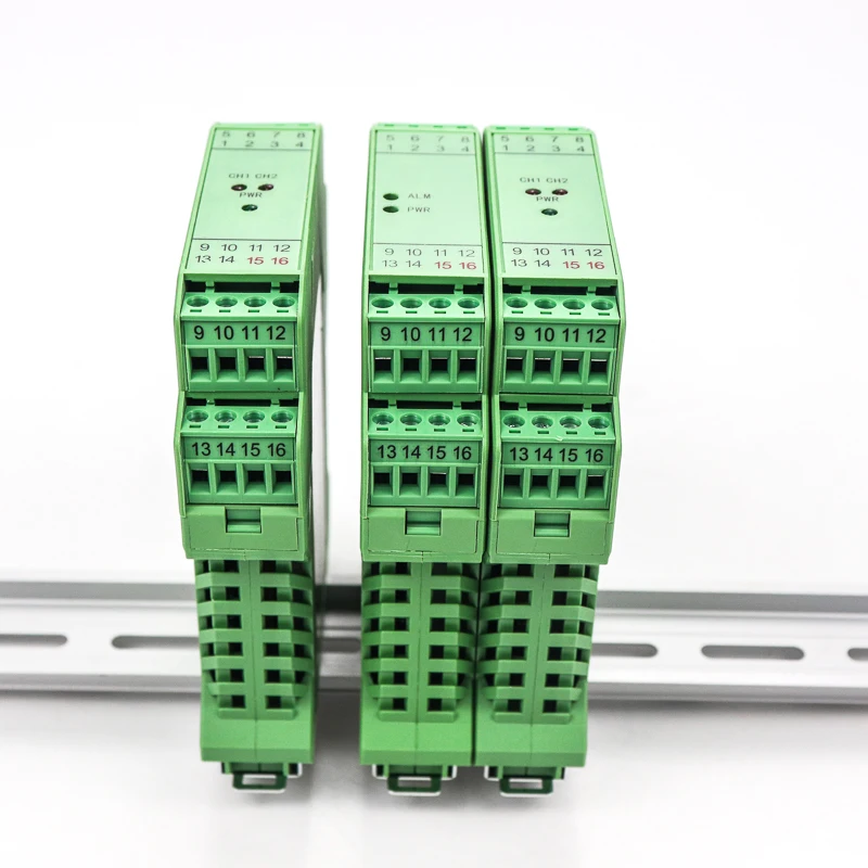 

Pt100 analog 4-20mA signal converter K type thermocouple temperature signal isolator