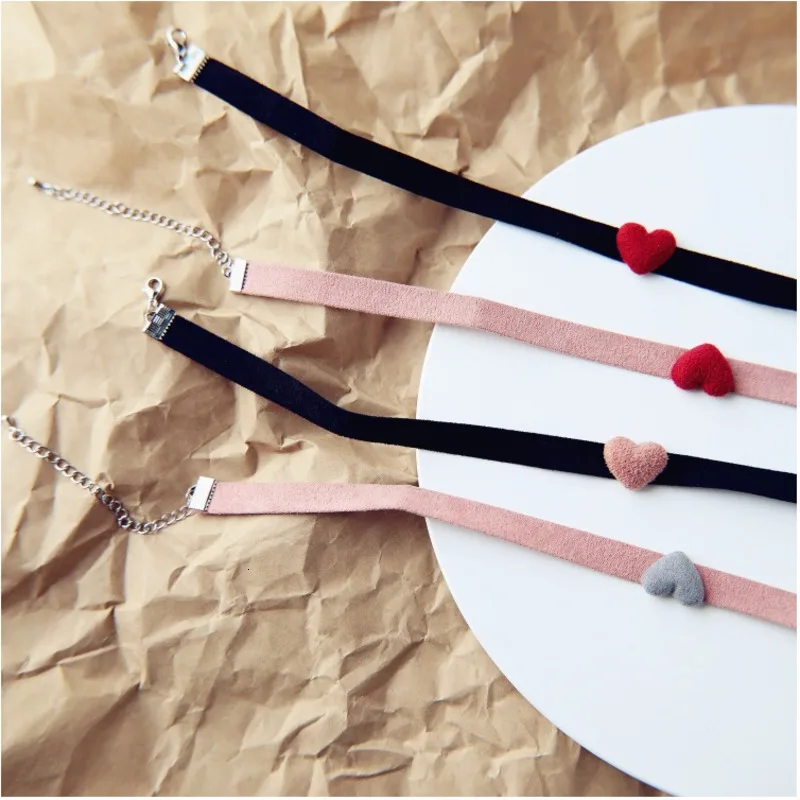 Простые винтажные корейские весенние новые розовые черные сердца короткие