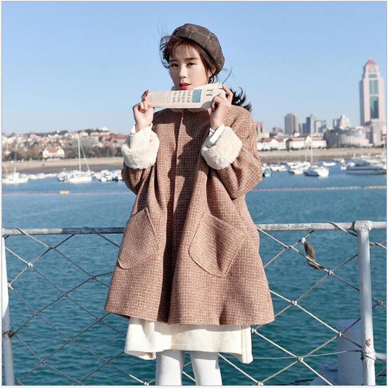 

2019 Women Coat outerwear winter clothing fashion warm woolen blends female elegant Single-breasted loose woolen coat S176