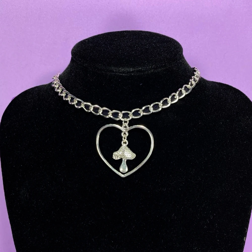 

Egirl Accessories Peach Heart Mushroom Pendant Necklace for Women Aesthetic Y2K Fashion Necklace DIY 2000s Goth Jewelry Party