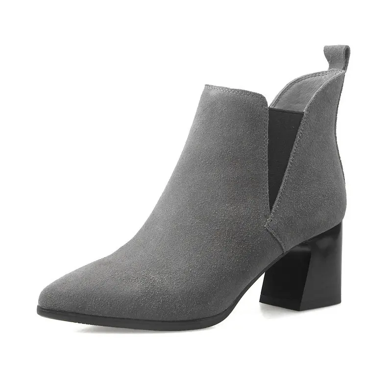 

2021 Cow Suede Leatrher Ankle Boots Women Autumn Winter Basic Shoes Woman Pointed Toe Plus Size Short Boots Classic Woman Boots
