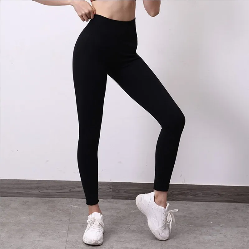 

WILK seamless jacquard little fitness yoga pants, hips, moisture wicking, breathable sports leggings, knitted leggings women