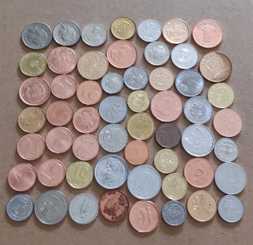 Монеты в разных странах 60 шт. нет повторов коллекция 100% реальных оригинальных