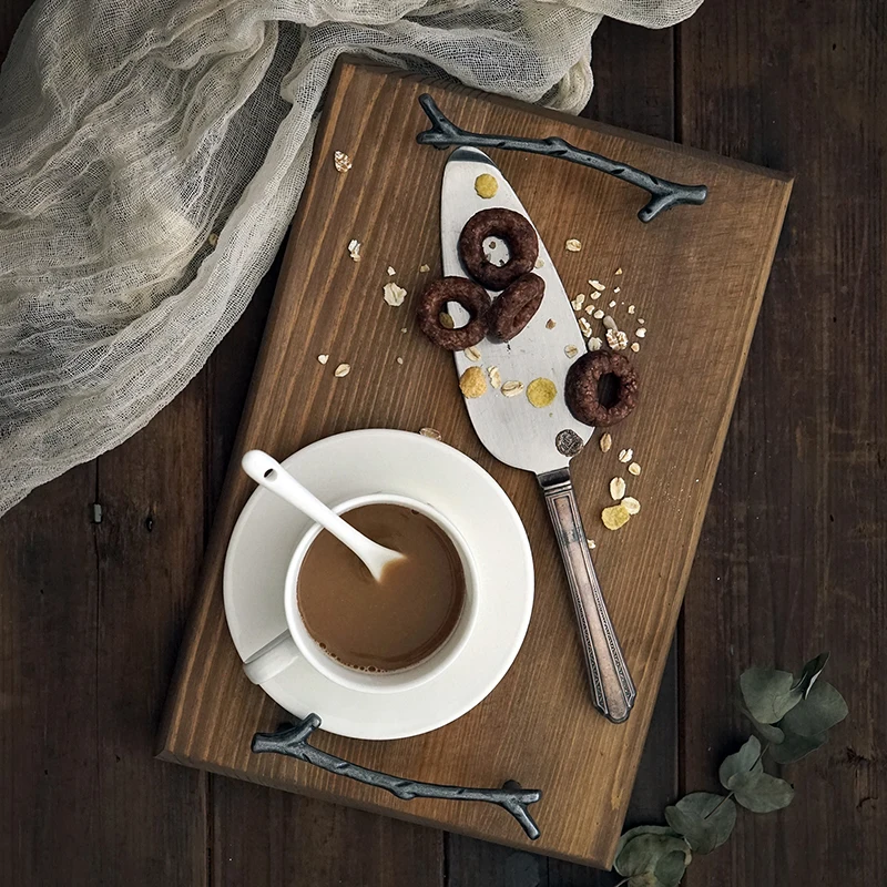 

Retro Solid Wood Tray With Antler Handle Creative Fruits /Desserts Plates Anti-skid Insulation Tea/Coffee Tray