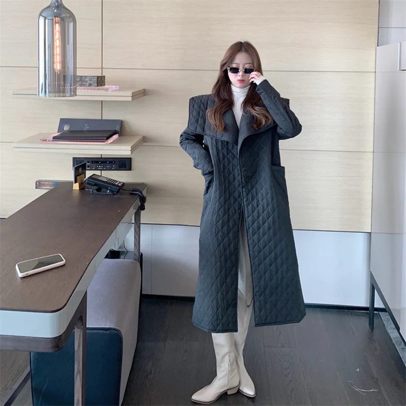 

20210 Winter Women New Fashion Big Turn Down Collar Long Sleeve Argyle Belt Waist Closing Casual Slim Thick Coat Solid Color