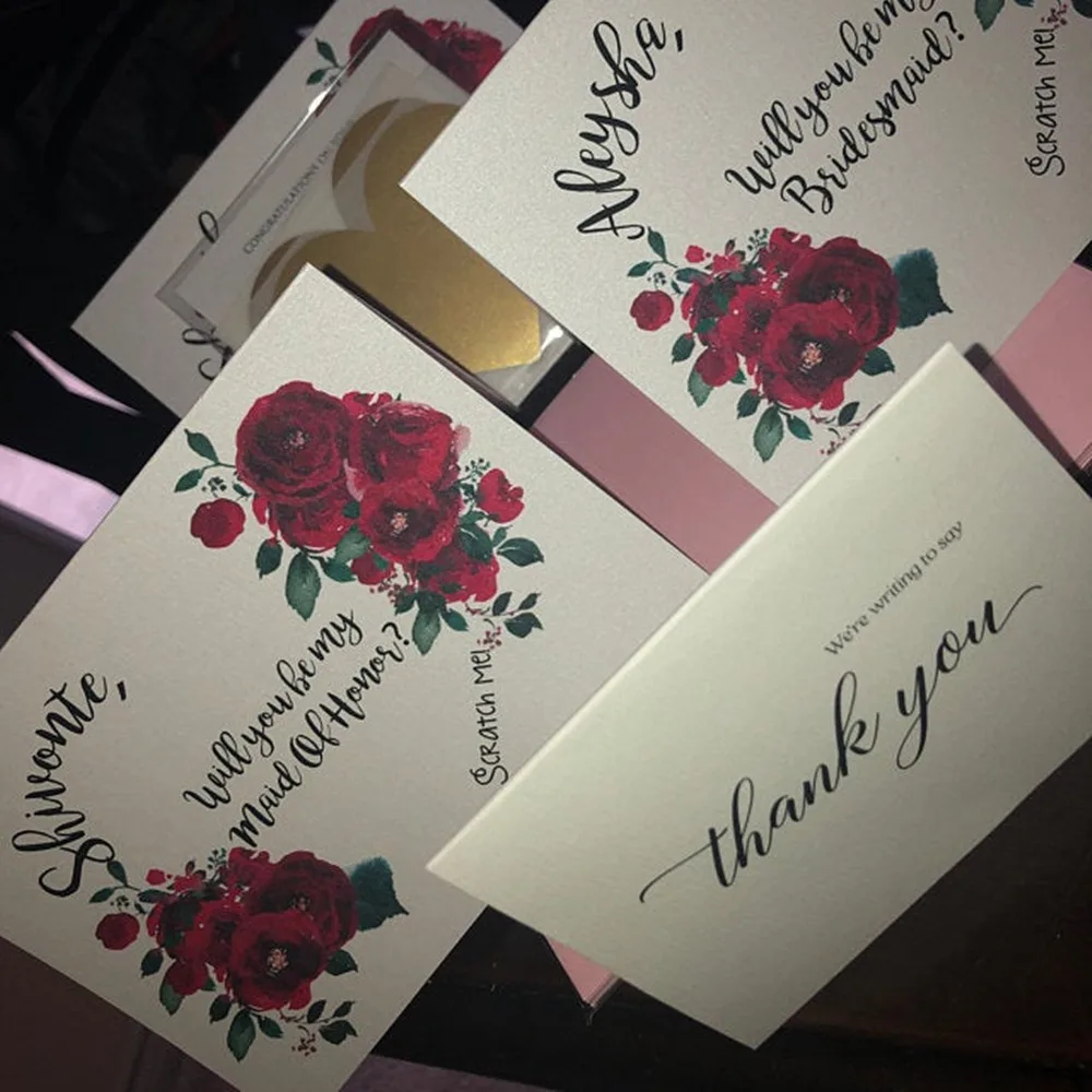 Индивидуальное предложение красная открытка для подружек невесты с надписью