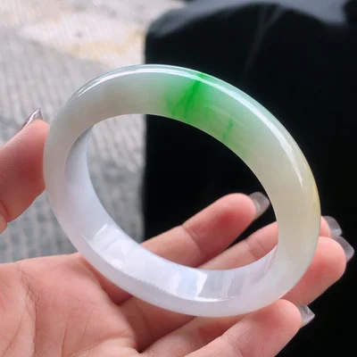 

Zheru jewelry natural Burmese jade 54-64mm two-tone bracelet elegant princess jewelry for mother and girlfriend
