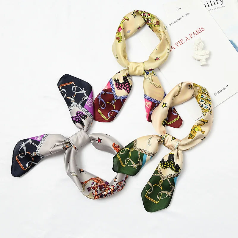 

70*70cm Brand Woman Merry-go-round Paisley Print Shawl Twill Silk Scarf Square Scarf Bandana Woman Headband Hijab Scarves Wraps