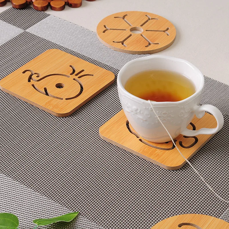 

Natural Wooden Coaster Heat Resistant Cup Mug Mat Coffee Tea Hot Drink Placema Table Mat for Wedding Party Christmas Decoration