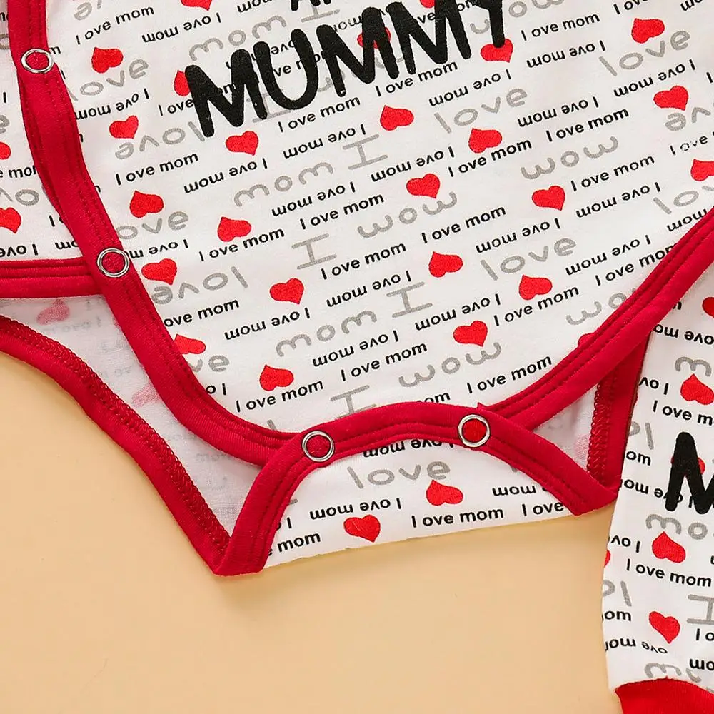 Одежда для маленьких мальчиков и девочек комбинезон с надписью Love Dad & Mom