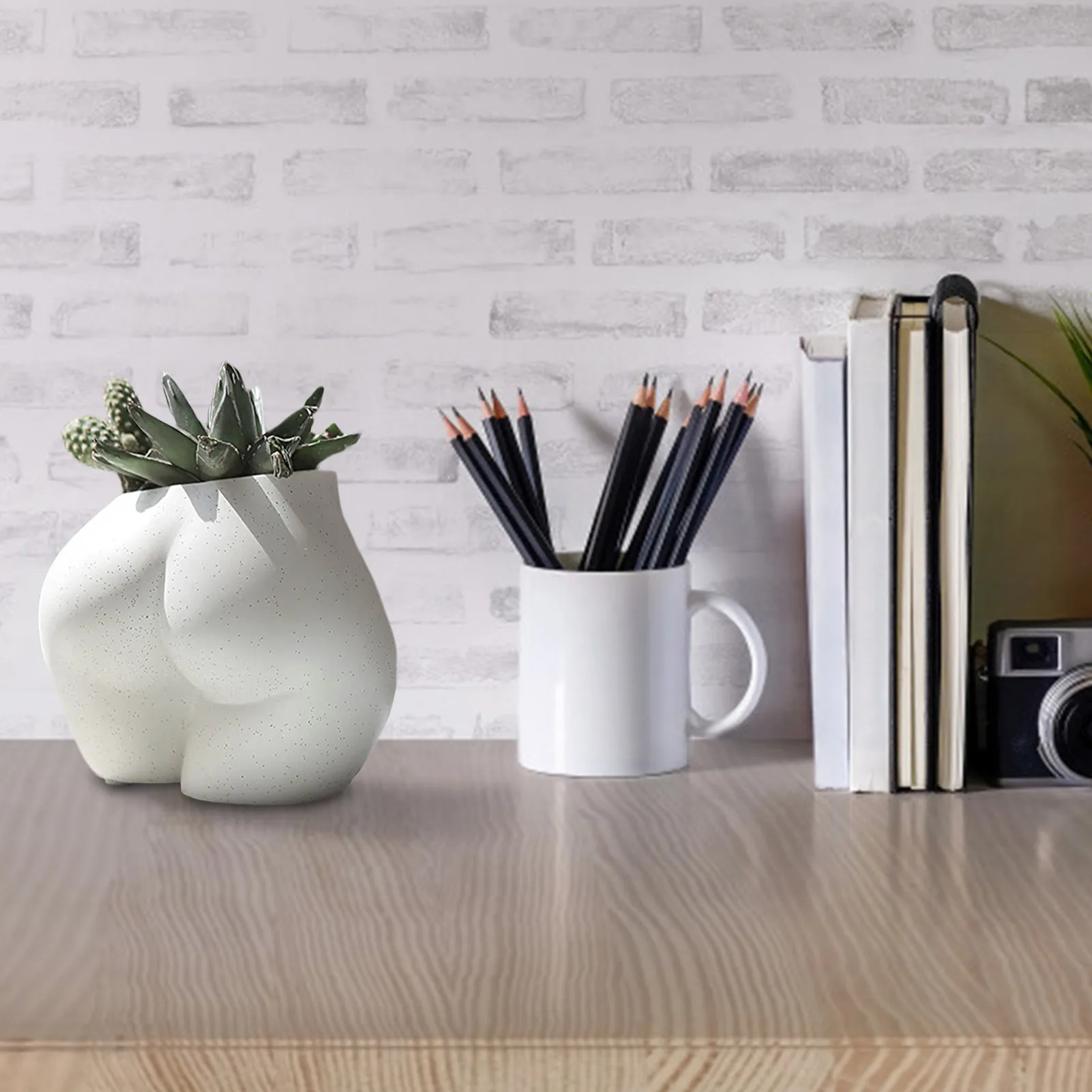 

Resin Sculpture Flower Vase Body Art Chest Butt Statue Decorative Flower Pot Artwork Creative Female Hobby Vase Home Decor