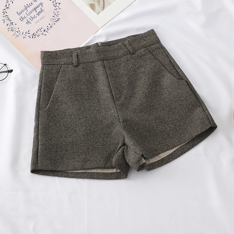 Женские шерстяные шорты Heliar повседневные широкие с высокой талией и карманами