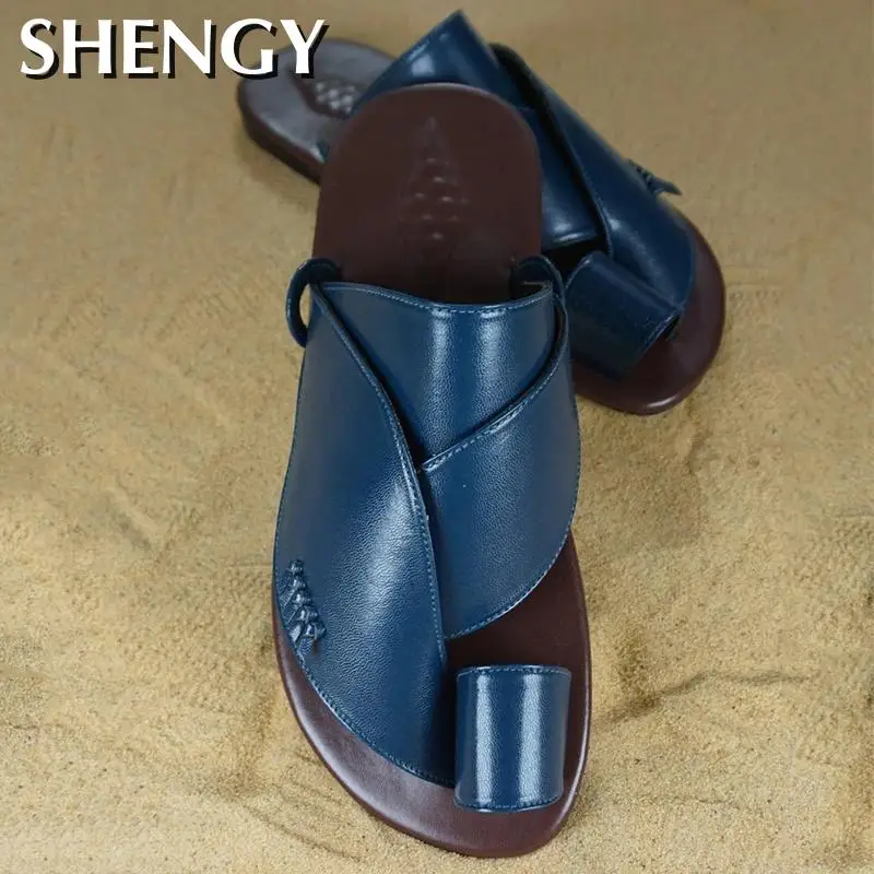 Мужские модные сандалии новые пляжные удобные уличные Женские повседневные