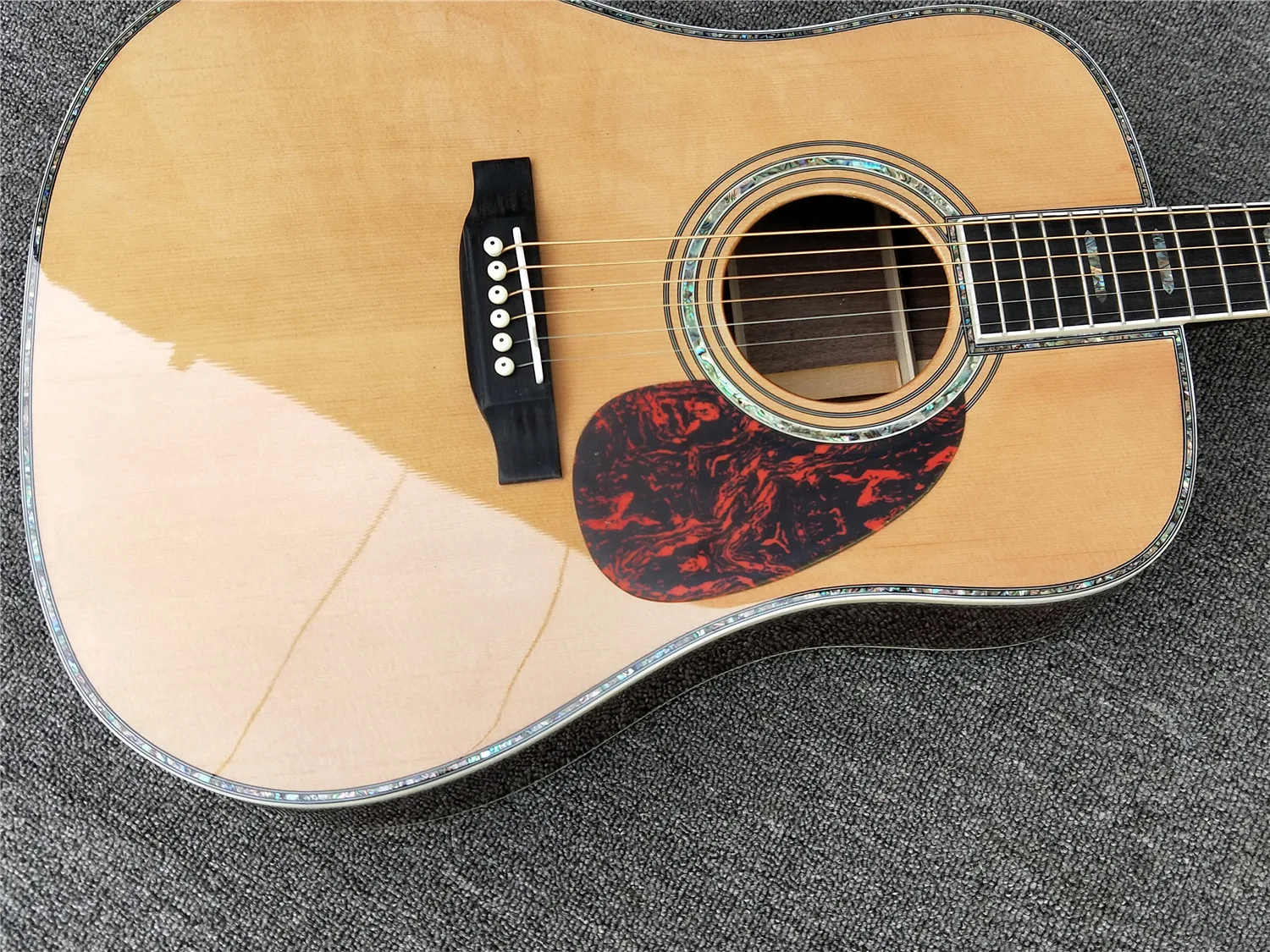 

Top Quality Solid Spruce Top Acoustic guitar,Factory Custom D Model Rosewood Body guitar,Gold hardware,Free Shipping