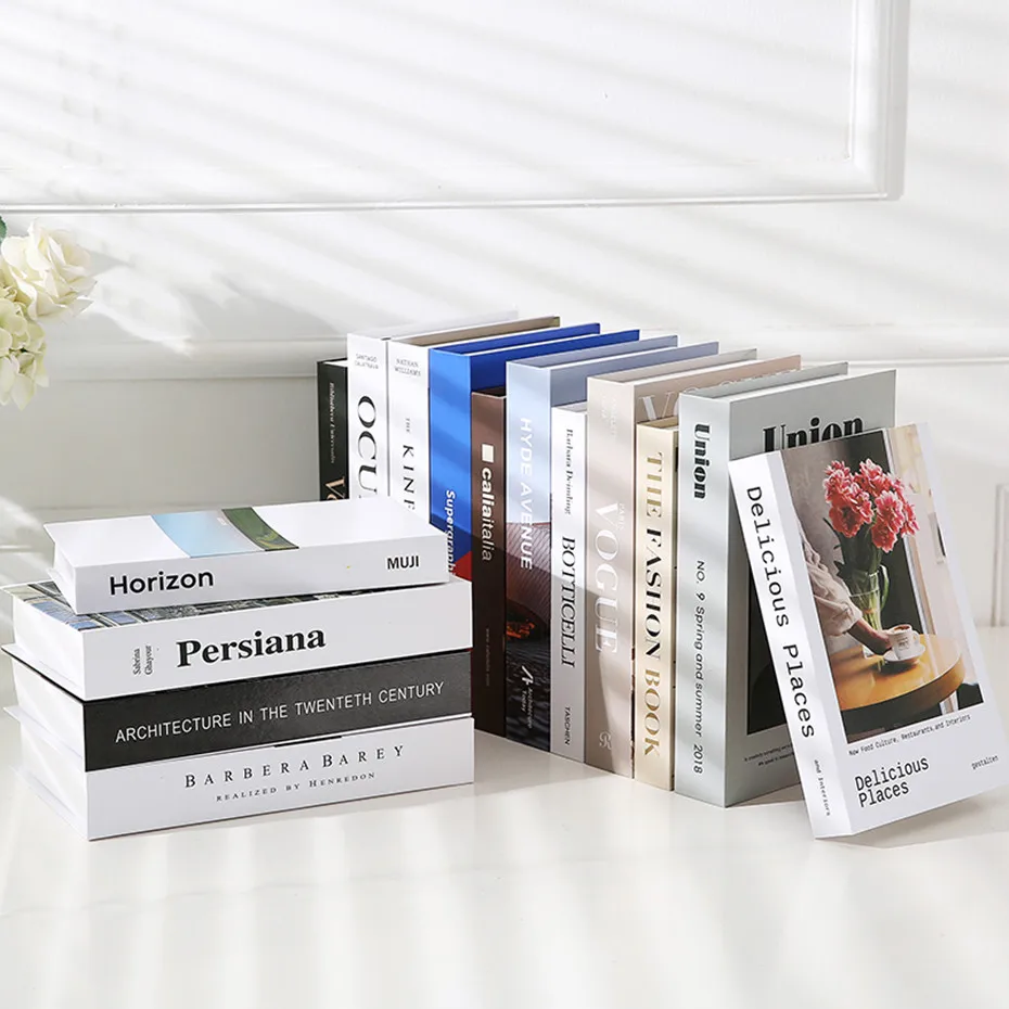

Fashion Luxury Fake Books Decoration for Home Decorative Books Modern Simulation Home Decor Books Creative Fashion Decoration