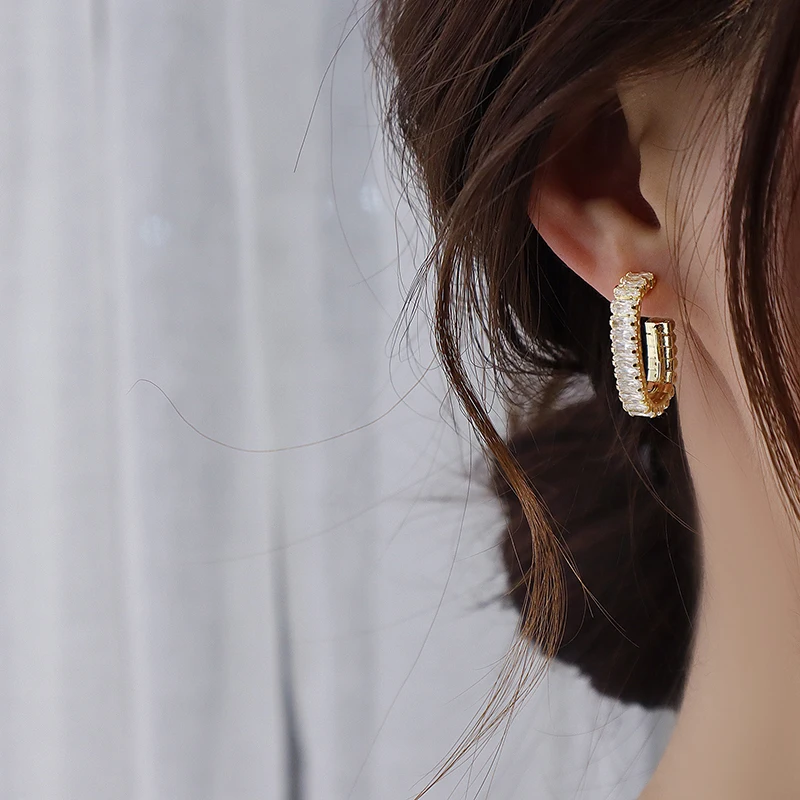 

Long Tassel Simulated Pearl Stud Earrings for Women Gift Bijoux Korean Creative Jewelry Gold Color Pendientes boucle d'oreille