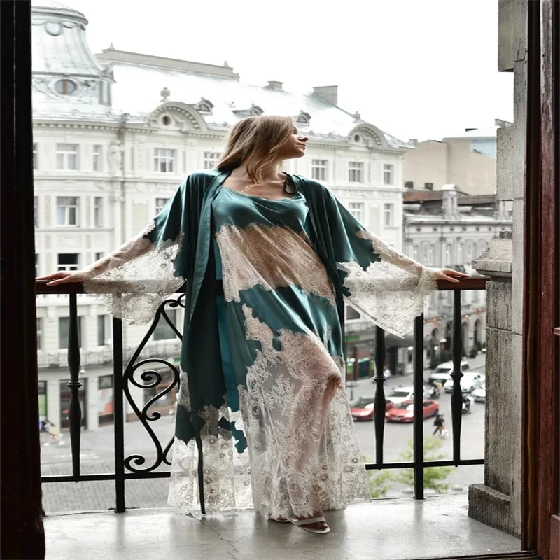 Двойка длинная ночная рубашка небесно голубой шёлковый атласное кружевное