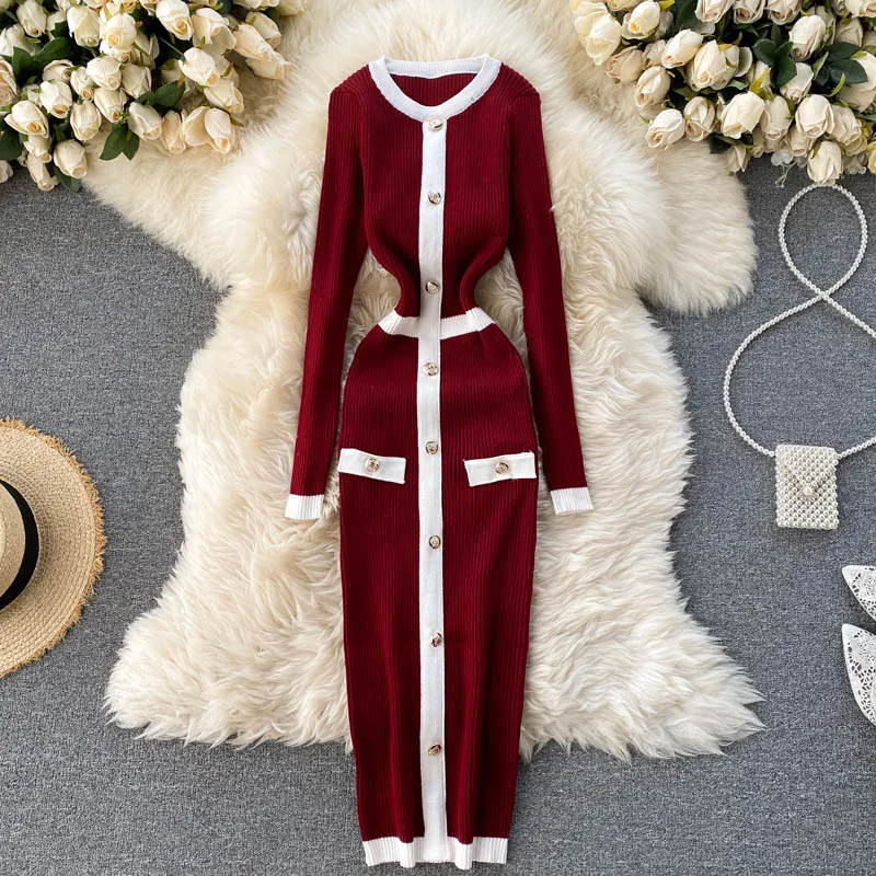 

Женское трикотажное платье-карандаш с круглым вырезом и длинным рукавом