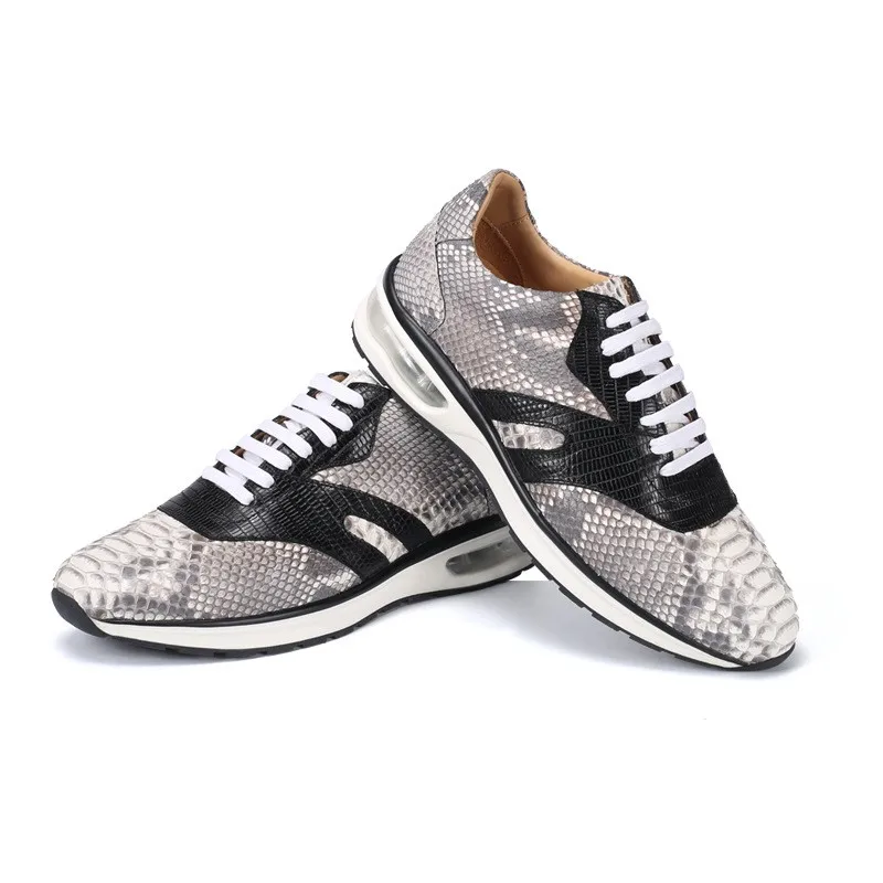 Мужские кроссовки из натуральной кожи на плоской подошве | Обувь