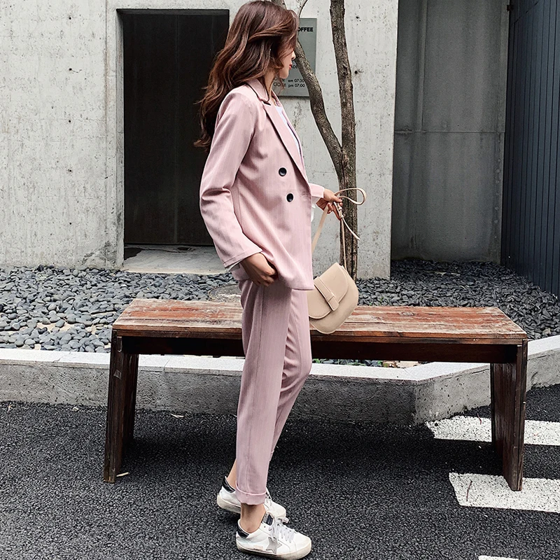 Женский двубортный костюм Mozuleva повседневный в полоску с длинным рукавом и