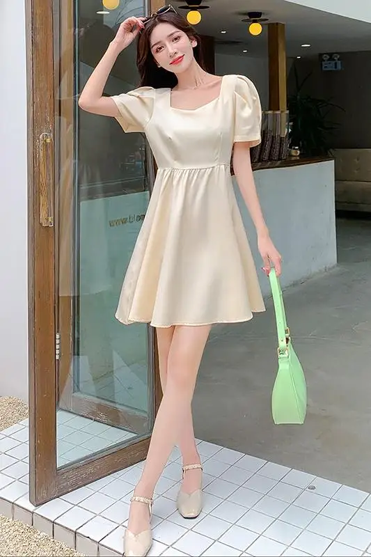 

COIGARSAM Vintage Women one-piece dress korean New Summer Puff Sleeve Bow Backless High Waist Dresses Green Black Apricot 2296