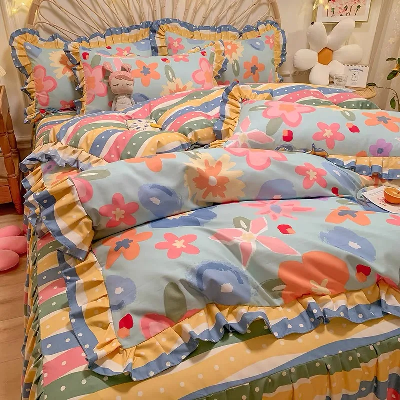 

Kids Bedding Sets Luxury Bed Skirt Bed Sheet and Pillow Shams Sanded Duvet Cover Flower Edge Queen King Size 4PCS Home Bed Set