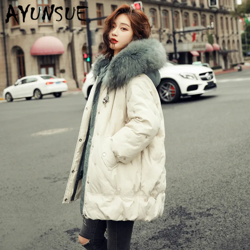 Женский пуховик на белом утином пуху новая зимняя куртка с воротником из
