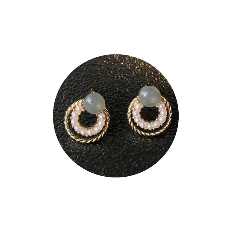 

French Gentle Fashion Round Geometric Versatile Mini Vintage Earrings For Women In 2021 Fashion Earrings