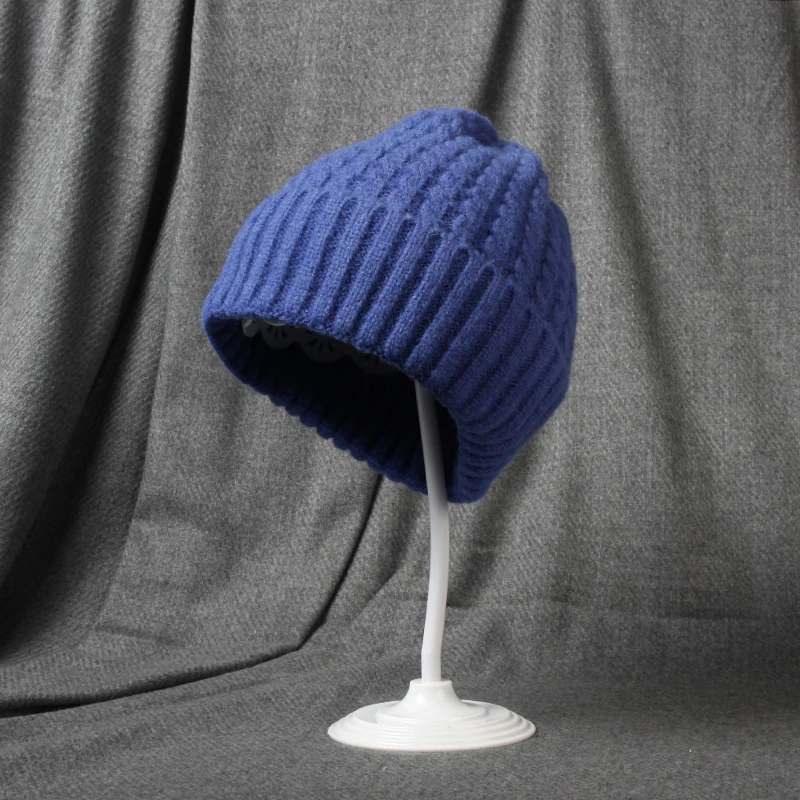 

VISROVER 2020 Winter Skullies For Women Men Fahion Solid Knot Cashmere Handfeeling Beanies Bonnet Soft Cap Warm Hat Femme Cap