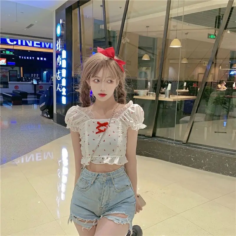 

Gothic Women T-shirts Kawaii Lace Crop Top Mujer Summer Short Sleeve Kpop Feminine Clothes MINGLIUSILI Cute Bow Tee Shirt