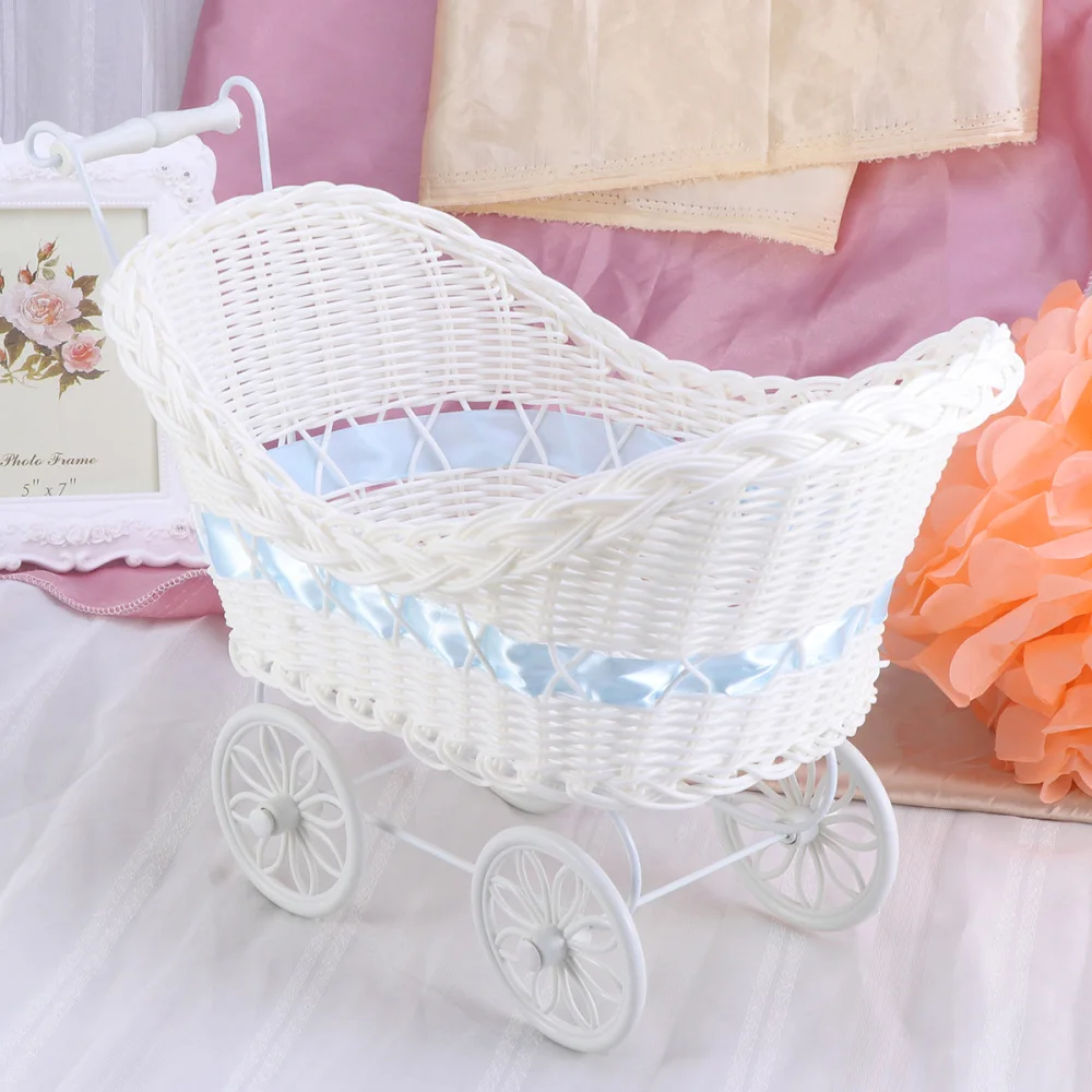 

1pc Cart Cane Tricycles Flower Basket Knitted Flower Mini Car Furnishing Articles for Wedding Baby Shower Party Birthday Decor