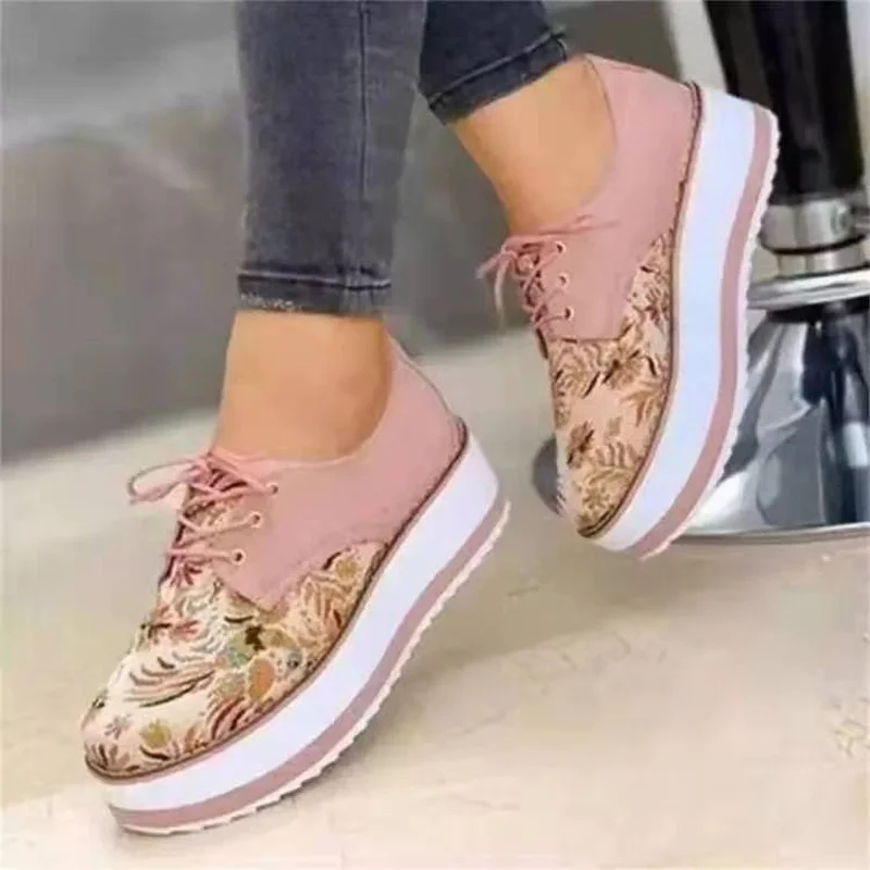 

Fashion Thick-soled Shoes Women's Autumn 2021 New Women's Simple Single Shoes Comfortable Flat-bottomed Large Size Women's Shoes