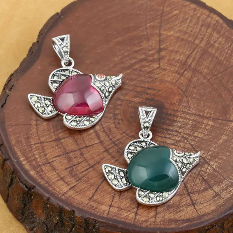 

925 Sterling Silver Jewelry Retro Thai Silver Women's Small Goldfish Marcasite Inlaid Red Corundum Green Agate Pendant