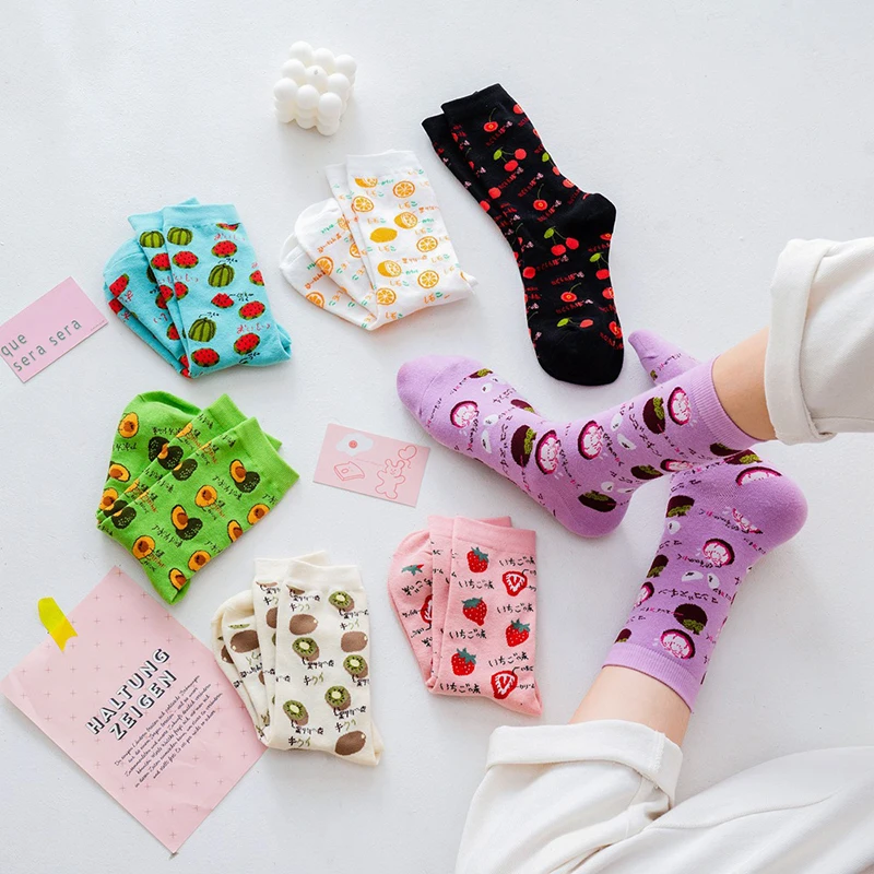 

Cute socks cartoon strawberry kawaii pink women calcetines korean style kobieta skarpety funny chaussette sock medias de mujer
