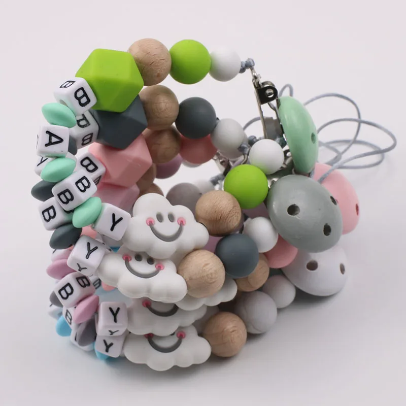 Цепочка с именем ребенка на застежке деревянная силиконовая под заказ чип и Дейл