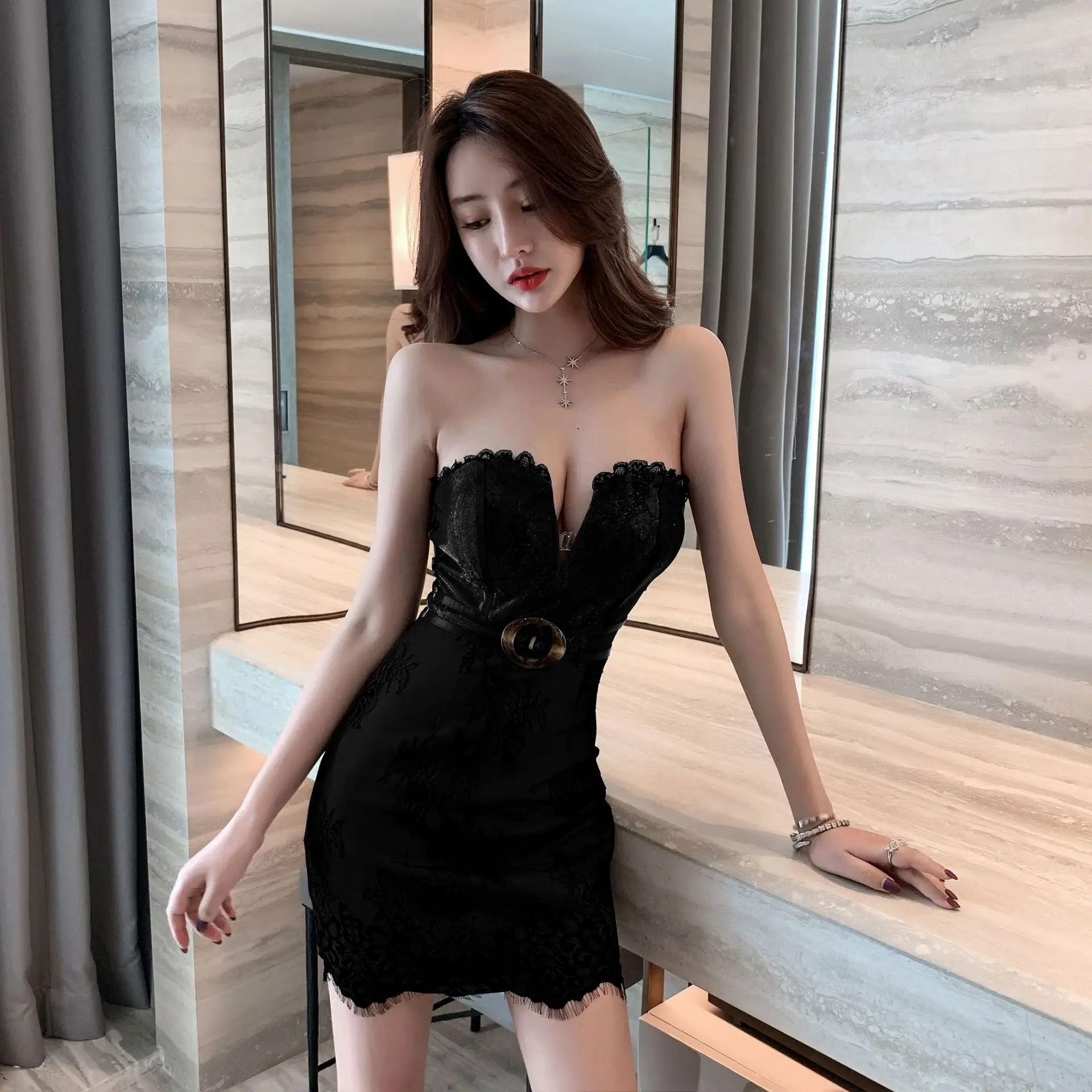 

2020 new nightclub women's low-cut tight-fitting bag hip tube top sexy dress Office Lady Polyester Sheath Sleeveless