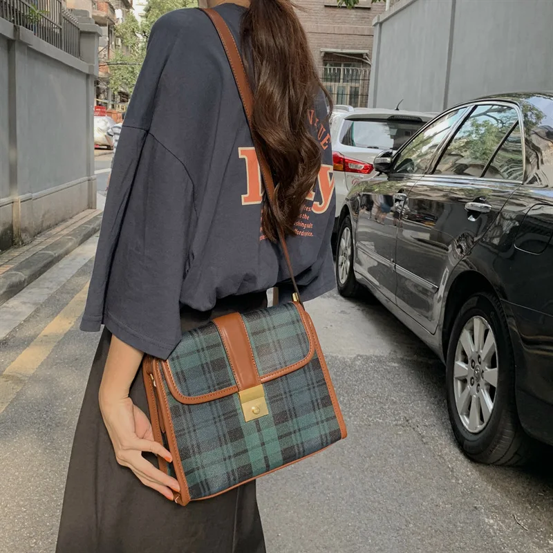 

Vintage Large Crossbody Bags For Women Luxury Designer Big Messenger Bag Classic Hasp Leather Shoulder Bag Woman Business