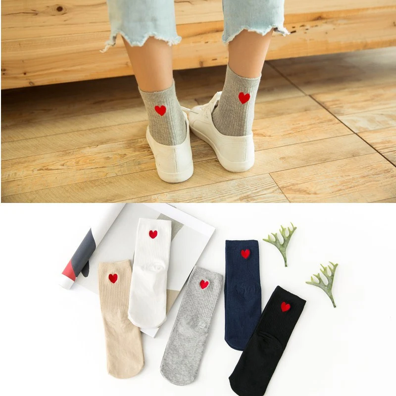 Красивые Носки с рисунком сердца на каблуке красные женские носки сердечками