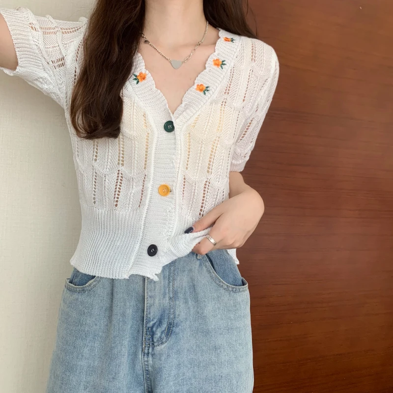 

Shirt Womens Tops New Vintage Short Sleeve Knitting Floral High Waist V-Neck Yellow Embroidery Women Shirts