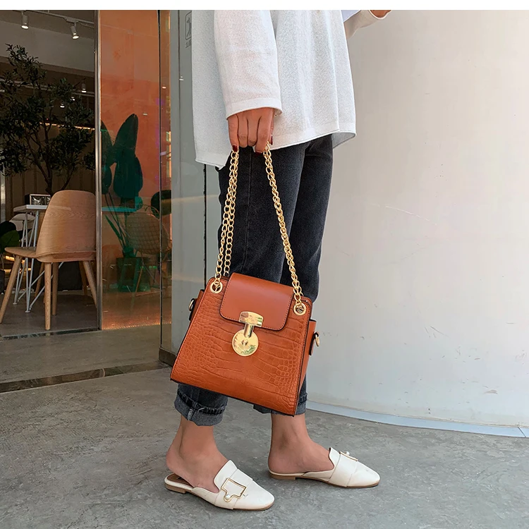 Elegant Female Crocodile pattern Tote bag New High Quality PU Leather Women's Designer Handbag Chain Shoulder Messenger Bag