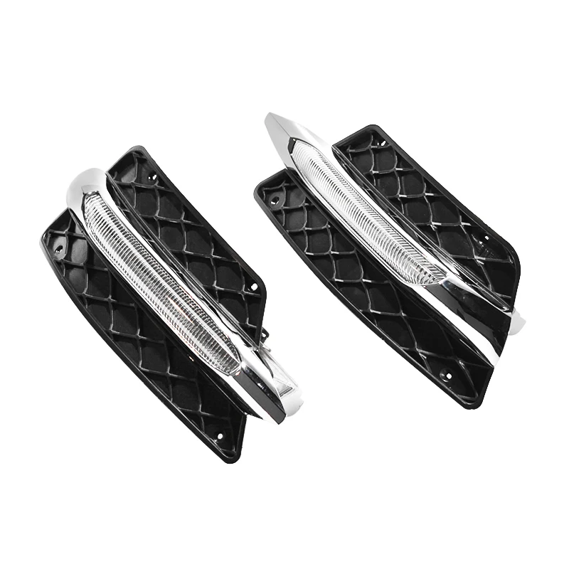 

R/L Front Bumper Grill Molding LED Fog Light Daytime Running Light Fog Lamp For Mercedes For Benz W204 C-Class 2012-14 DRL
