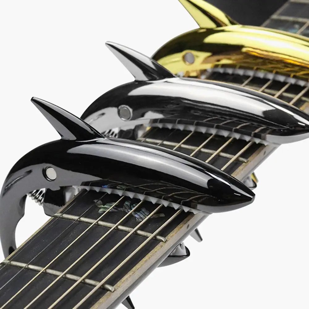 

Zinc Alloy Guitar Capo Tuning Guitar Shark Capo Accessories Quick Change Clamp Key Acoustic Classic Tone Adjusting Guitar Parts