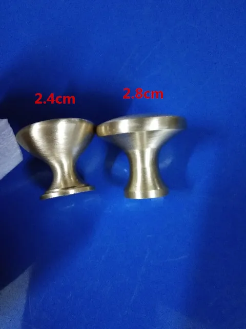 Coppersmith Button c одним отверстием круглый Золотая латунная ручка в скандинавском