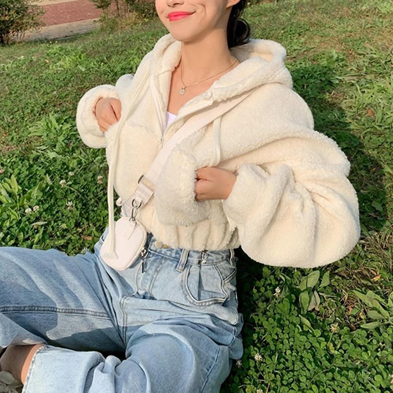 

Waatfaak Green Faux Fur Crop Top Jacket Women Zipper Green Teddy Jacket Winter Faux lambswool Coat Fake Fur White Pocket Autumn