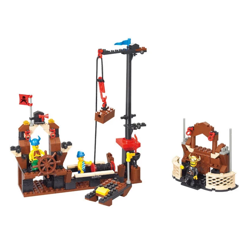 

226pcs Building Bricks the Caribbean Pirates ship series Model toys for DIY Children Educational Puzzle toy for boy