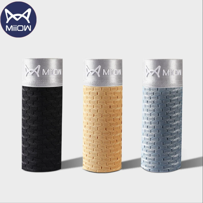 

MiiOW Antibacterial Men's Underwear Ice Silk Thin Breathable Summer Flat-angle Mesh Mesh Hole Cotton Bottoms Without Marks Pants