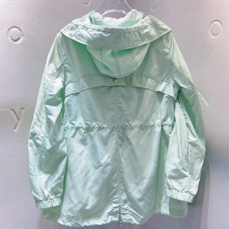

2021 Summer New Products Letter Triangle Mark Drawstring Waist Waist Thinning Lightweight Breathable Workwear Windbreaker Jacket